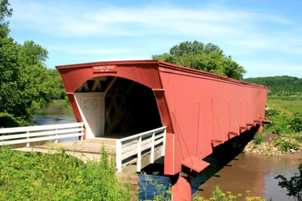 Holliwell Covered Bridge photo