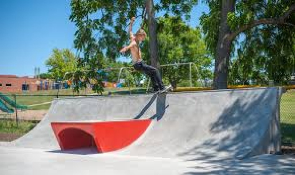 Winterset Skate Park/Rotary Plaza photo